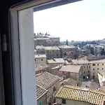 Alojamento de Acomodação e Pequeno-almoço Al Cavour 21
