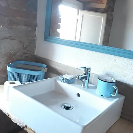 Al Cavour 21 Bed and breakfast Campiglia Marittima