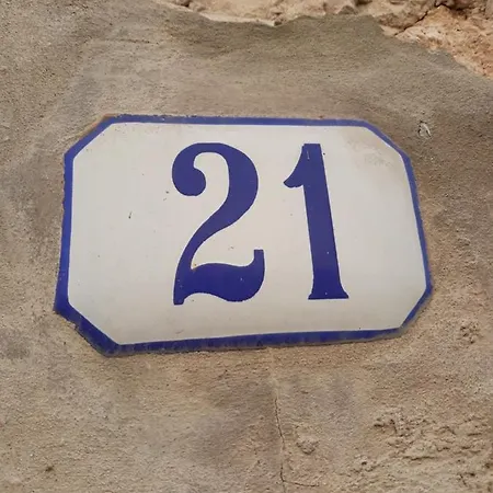 Al Cavour 21 Bed and breakfast