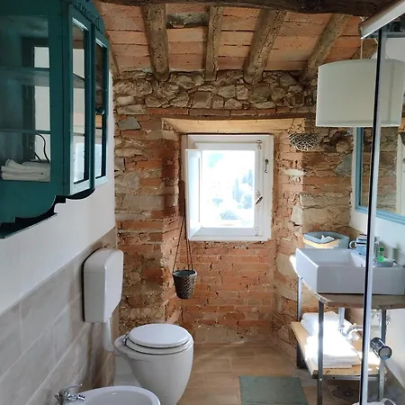 Al Cavour 21 Bed & Breakfast Campiglia Marittima