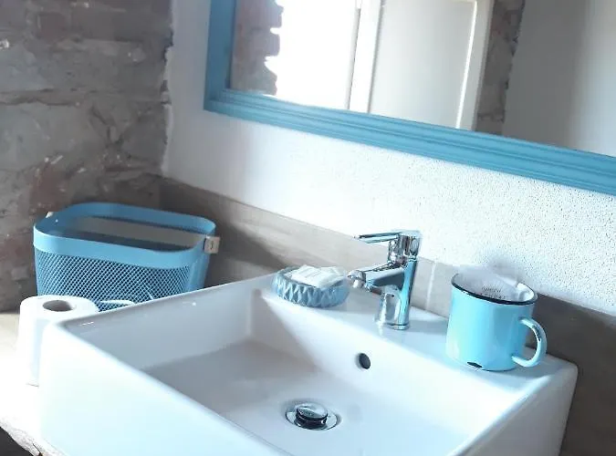 Al Cavour 21 Bed & Breakfast Campiglia Marittima