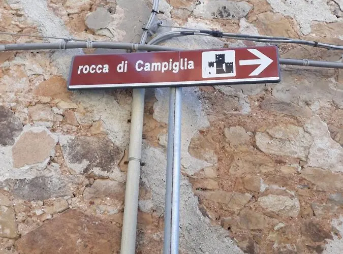 Al Cavour 21 Campiglia Marittima